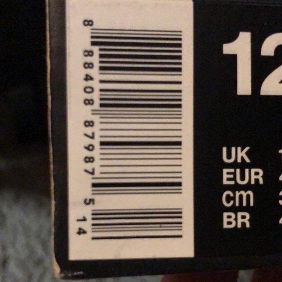 Nike Jordan sneaker - Picture 3 of 3